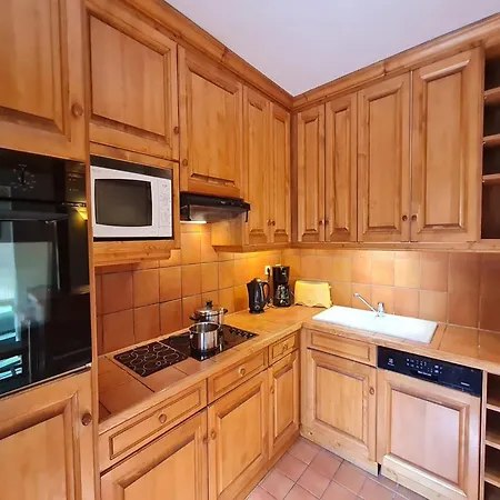 Apartment Alpina N°12 - 3p8 *